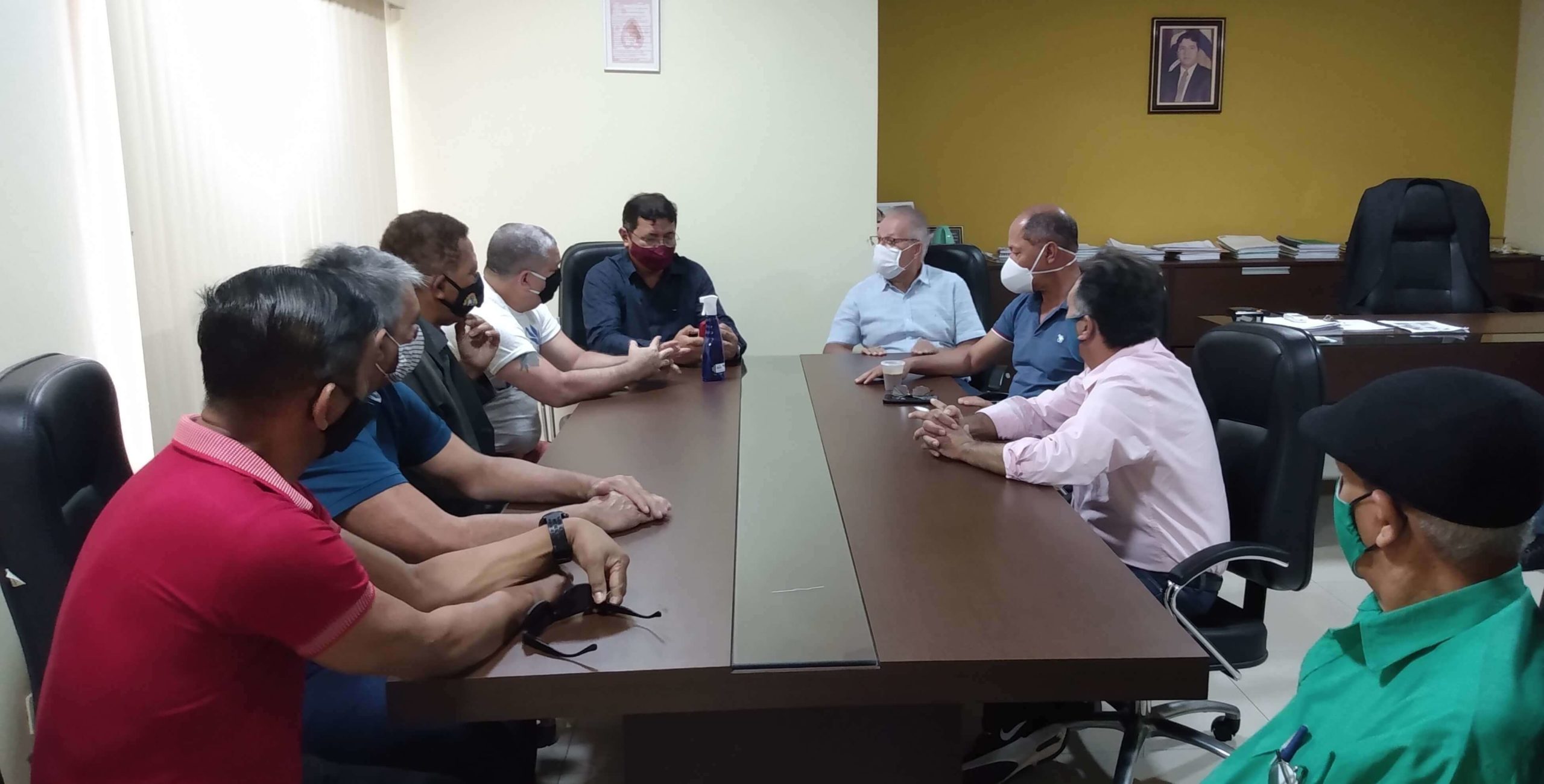 Deputado Chrisóstomo visita o Sinpfetro Deputado Chrisóstomo visita o Sinpfetro
